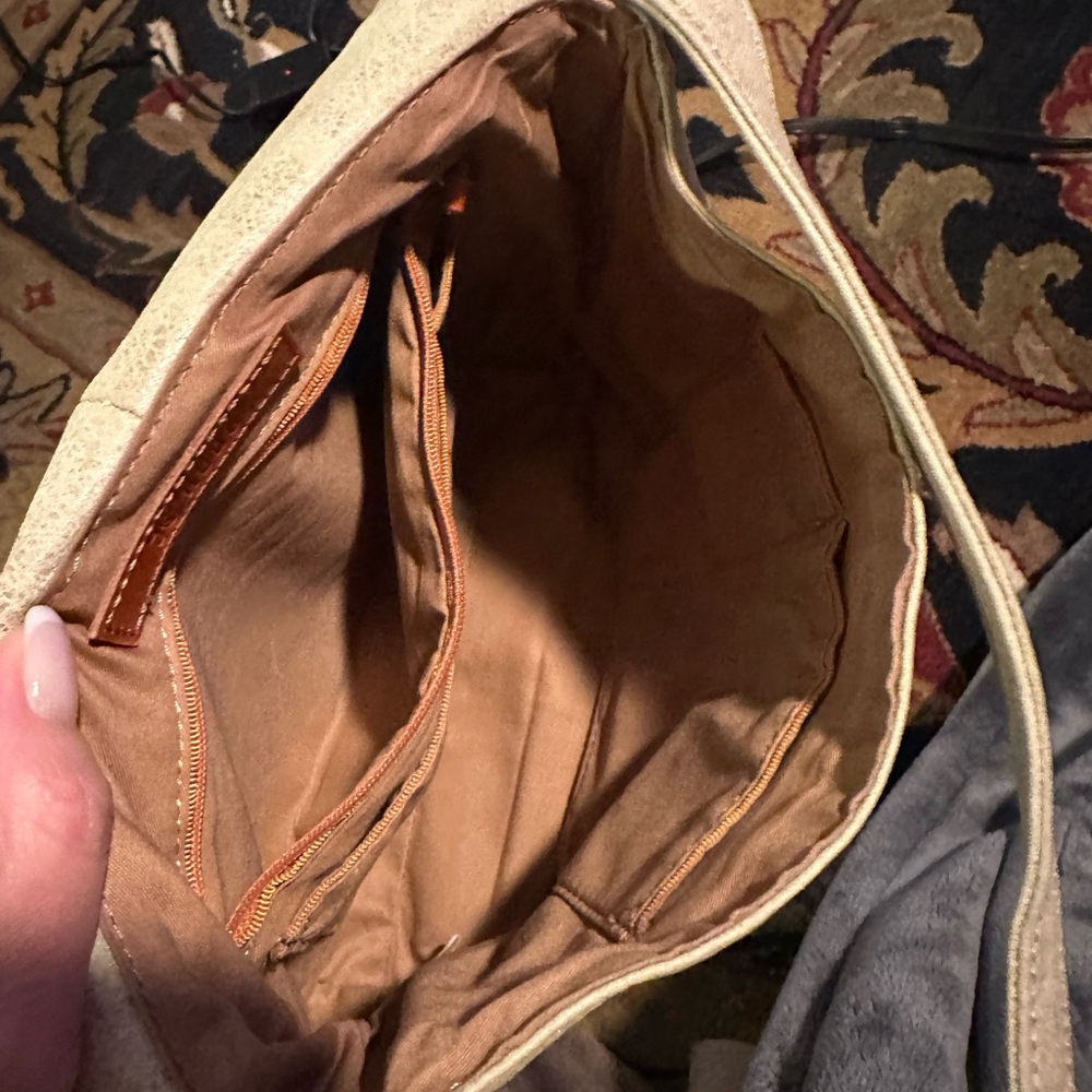 HOBO Cream Crossbody Bag - Picture 8 of 11